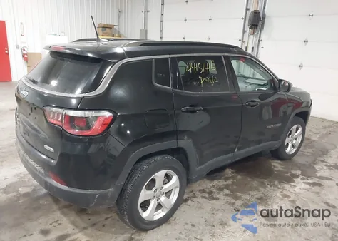 2018 Jeep Compass Latitude 4X4 from USA, damaged, VIN 3C4NJDBB3JT143134